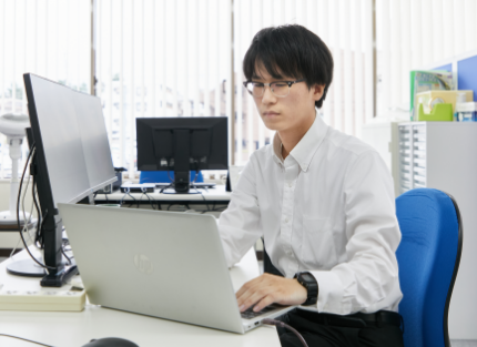 普通とは違う就活？で入社した私。